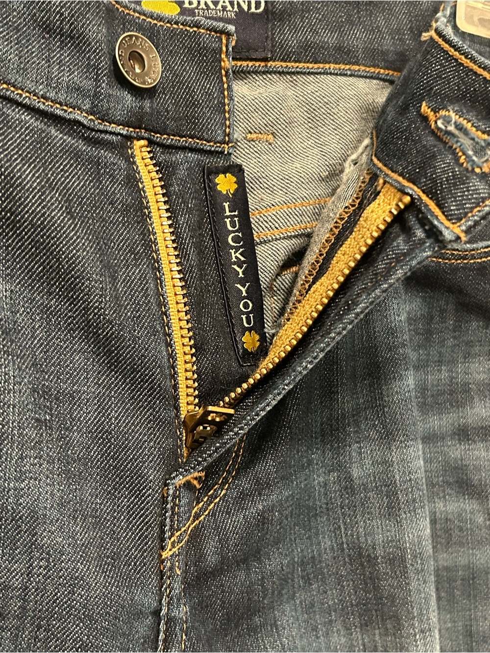 Lucky Brand Women's Sofia Straight Denim Jeans Medium Wash Mid Rise Sz 10 - Picture 4 of 11